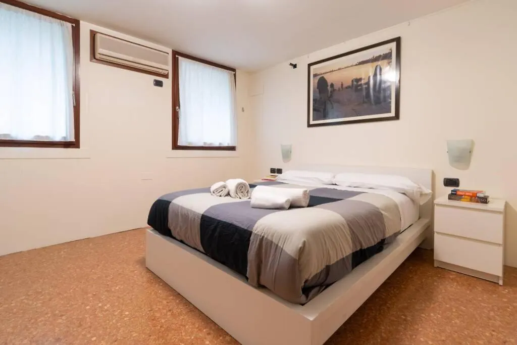 The Zen House Apartment Venice