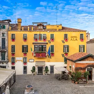 Unahotels Ala Venezia-adults 16 Otel
